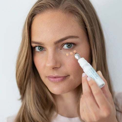 Total Eye® 3-in-1 Renewal Therapy SPF 35 | Concealer with SPF | LOSHEN & CREM