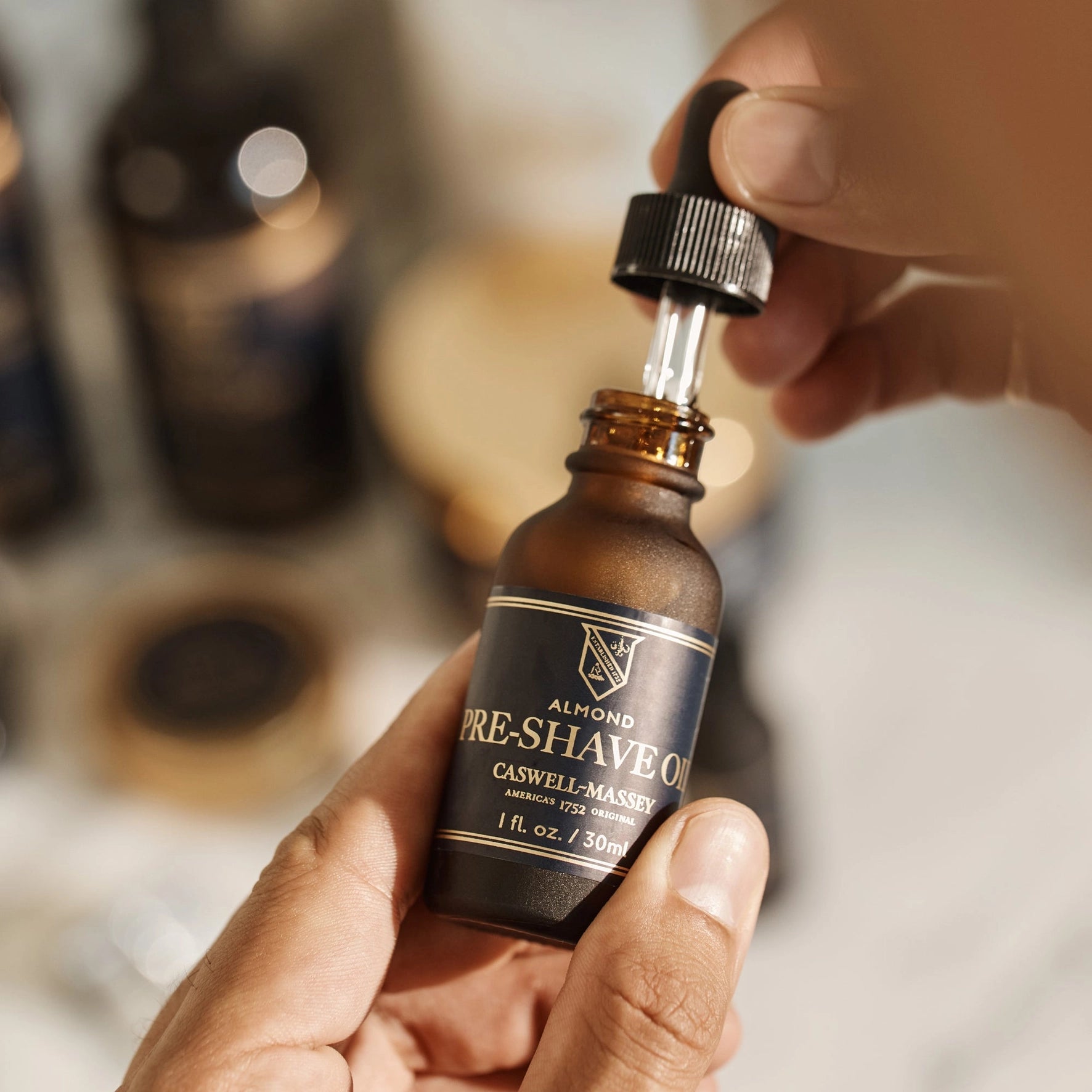 Almond Pre-Shave Oil | Beard - Pre-shave oil | LOSHEN & CREM
