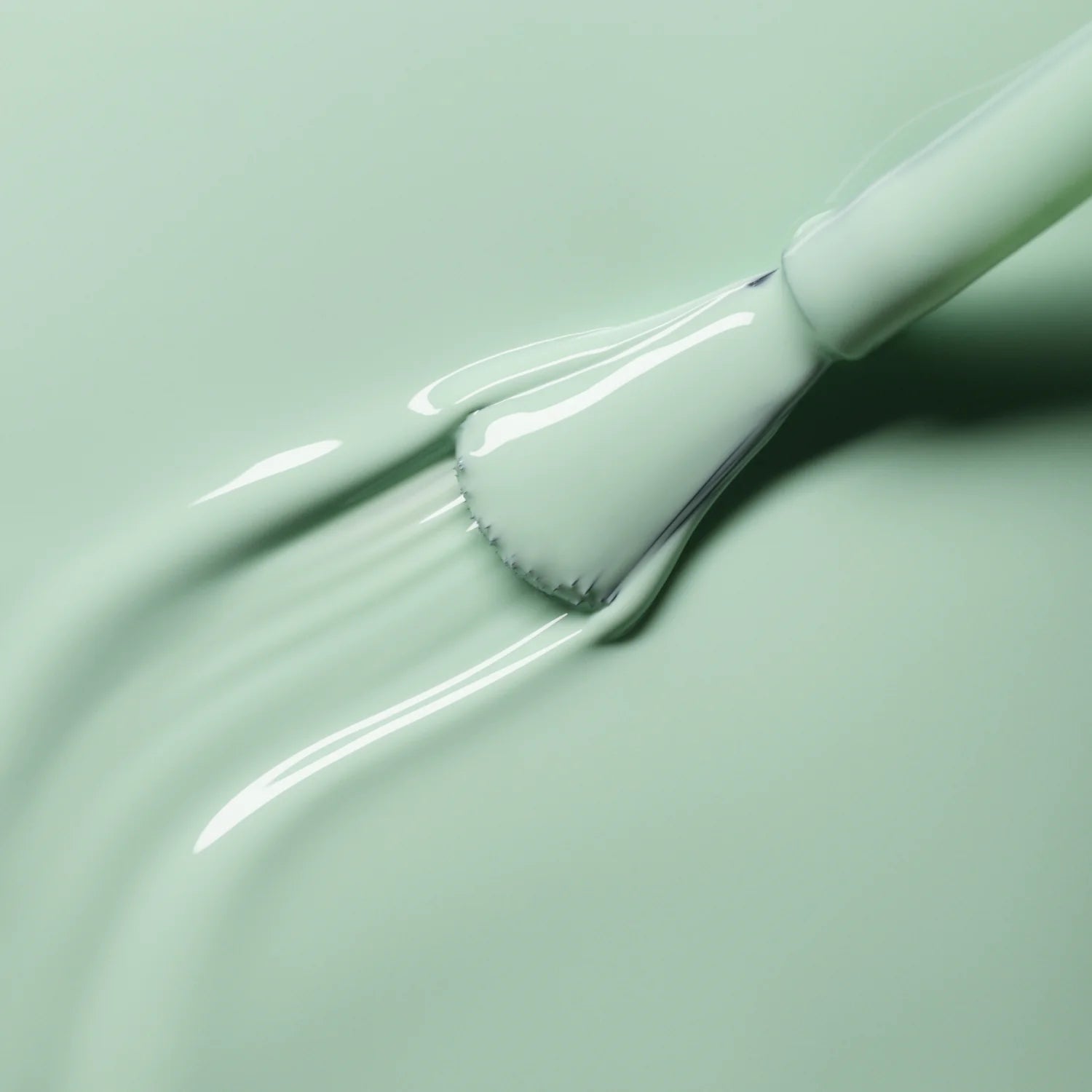 Semi-permanent LED Green Flash™ - Green | Gel nail polish | LOSHEN & CREM