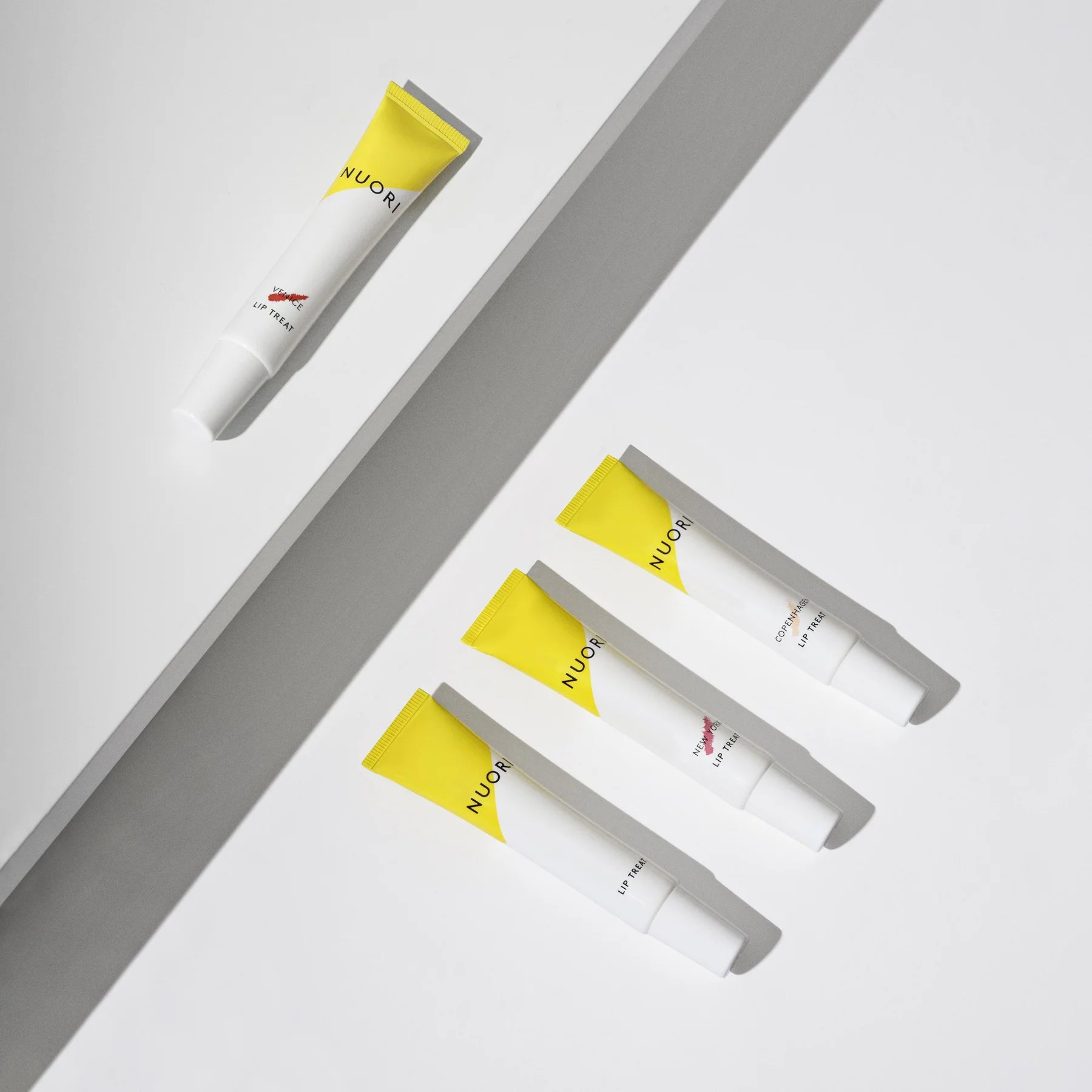 LIP TREAT | Lip treatment | LOSHEN & CREM