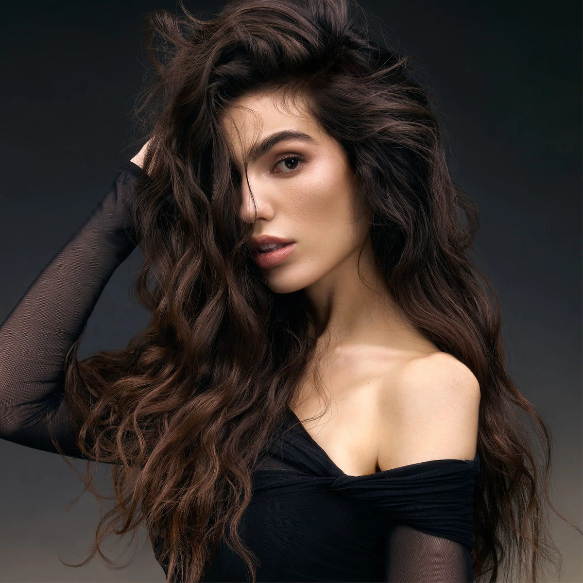 Oribe x Mathilde Herrero - Protect and Texturize travel duo