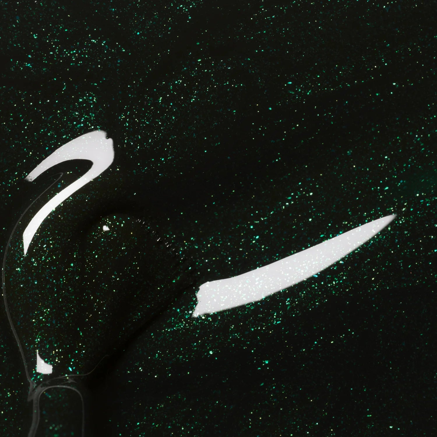 Semi-permanent LED Green Flash™ - Green | Gel nail polish | LOSHEN & CREM