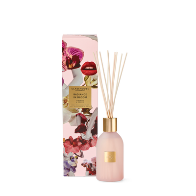 Radiance in Bloom – Fragrance Diffuser | Reed diffuser | LOSHEN & CREM