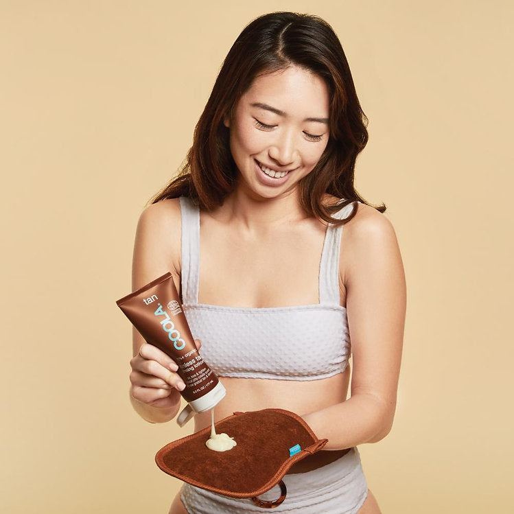 COOLA Sunless Tan 2-in-1 Applicator/Exfoliator Mitt | Body - Self-tanner mitt | LOSHEN & CREM