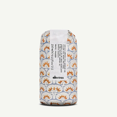 This is a Medium Hold Modeling Gel | Hair gel | LOSHEN & CREM