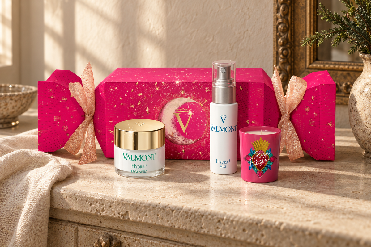 Valmont Fuchsia Odyssey Hydration Cracker | Sets - Travel essential | LOSHEN & CREM
