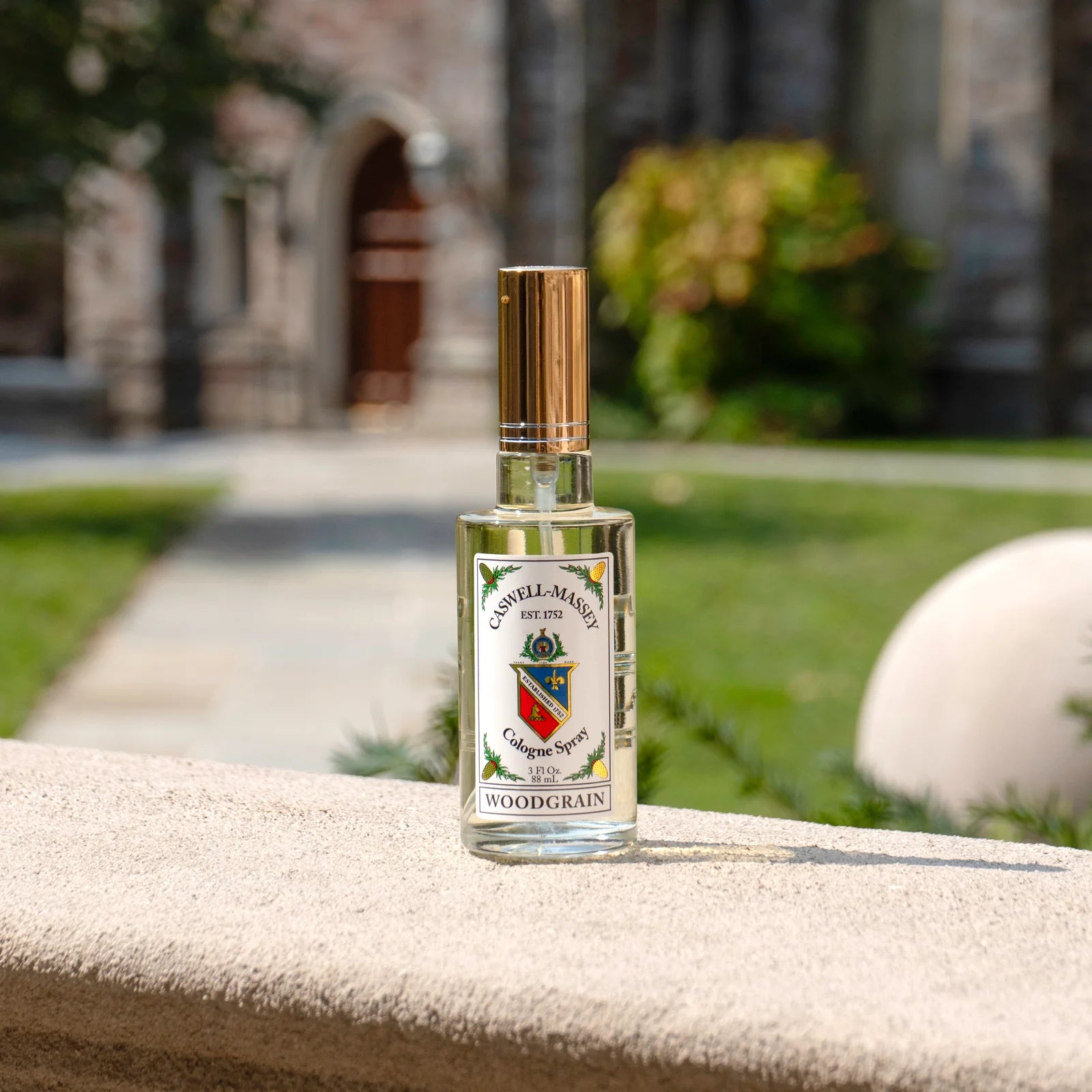 Woodgrain Sandalwood Cologne | Cologne | LOSHEN & CREM