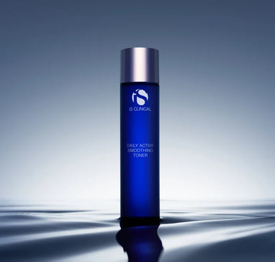 Daily exfoliating toner with AHA, BHA and PHAs by iS Clinical