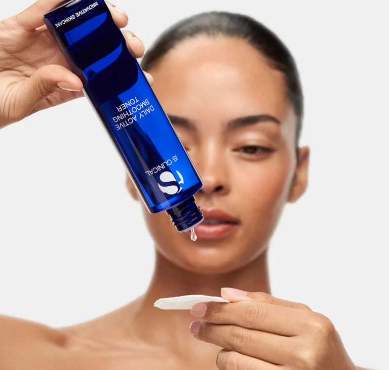 iS Clinical Daily Active Smoothing Toner available at Loshen & Crem Canada