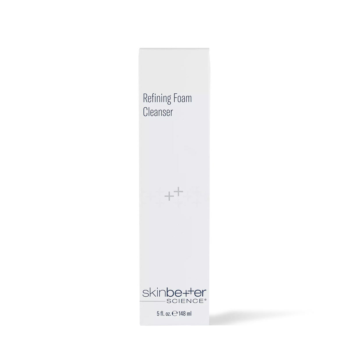 Boîte de 148 ml du Nettoyant moussant affinant de Skinbetter Science, vue de face sur fond blanc