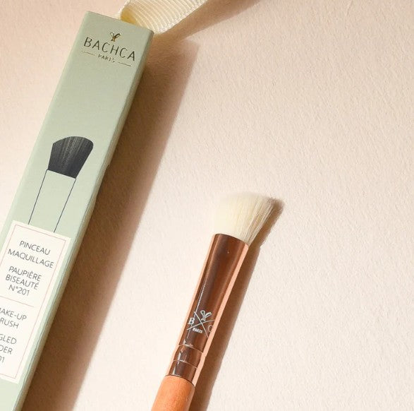 Angled Eyeshadow Brush | Makeup brush | LOSHEN & CREM