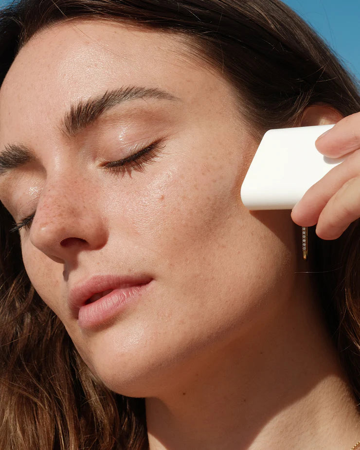 COOLA Clear Sunscreen Stick SPF 30 | SPF - Chemical 30+ | LOSHEN & CREM