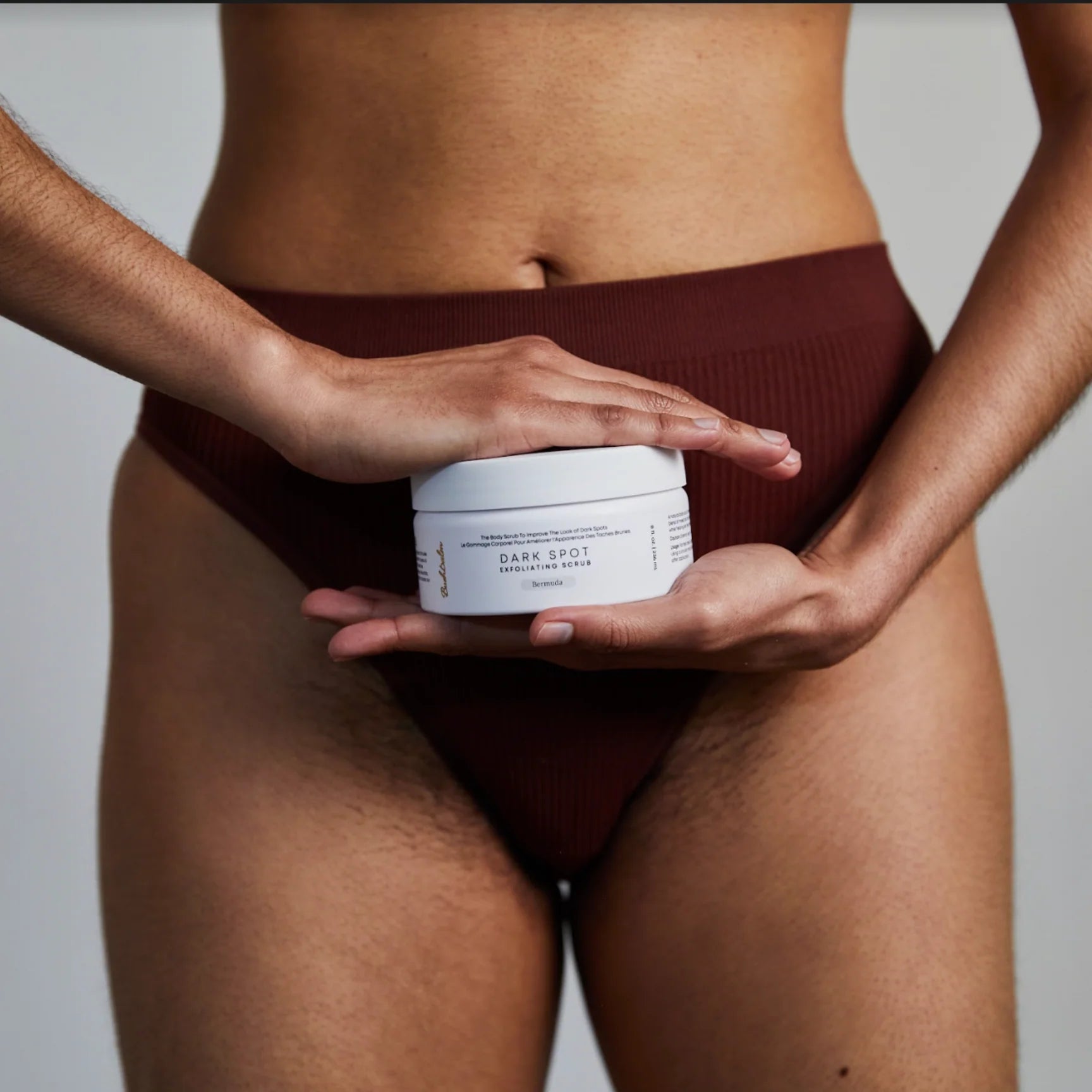 Dark Spot Exfoliating Scrub – Bermuda | Exfoliant - Scrub | LOSHEN & CREM