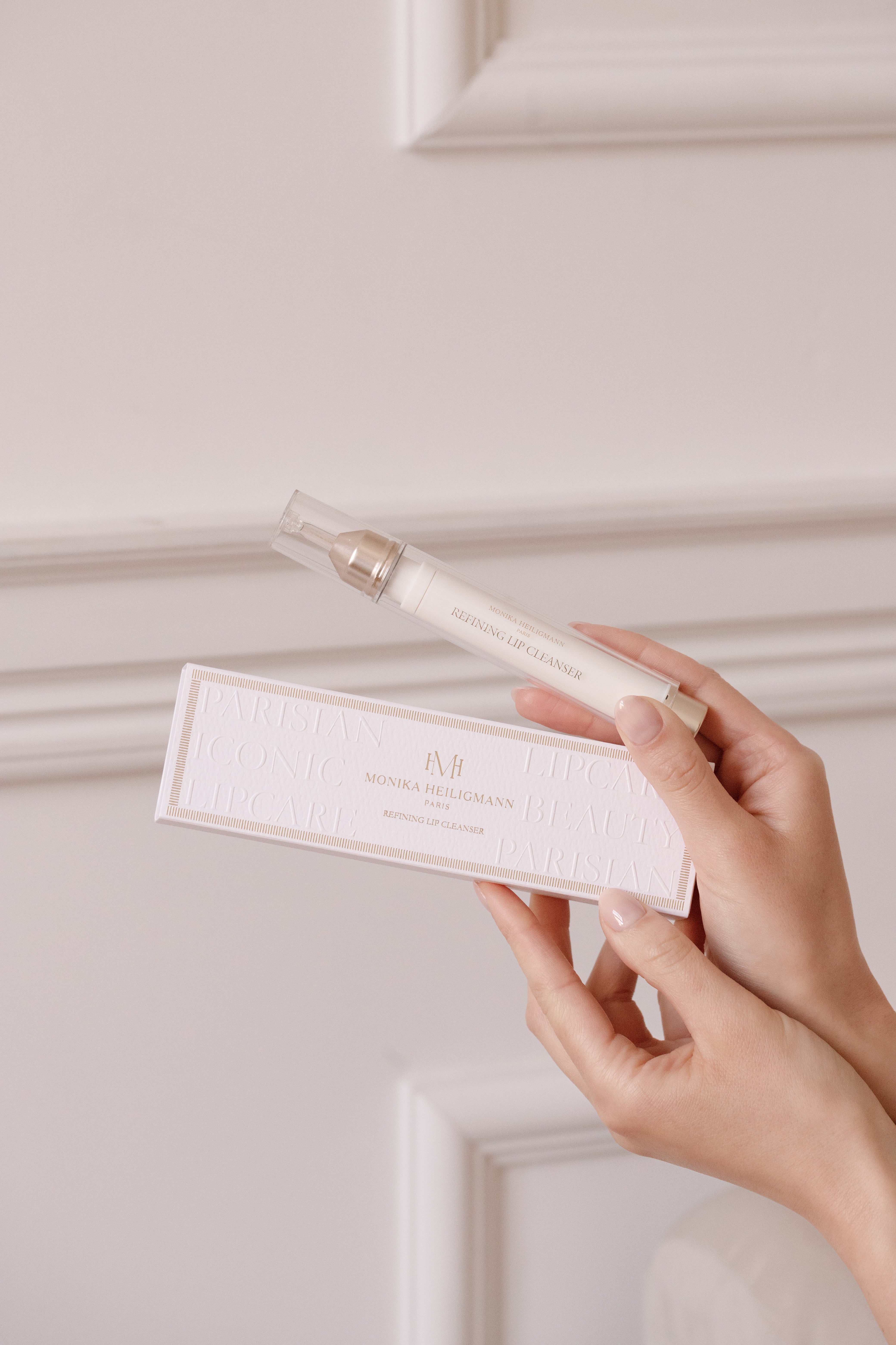 Refining Lip Cleanser | Lips - Cleanser | LOSHEN & CREM