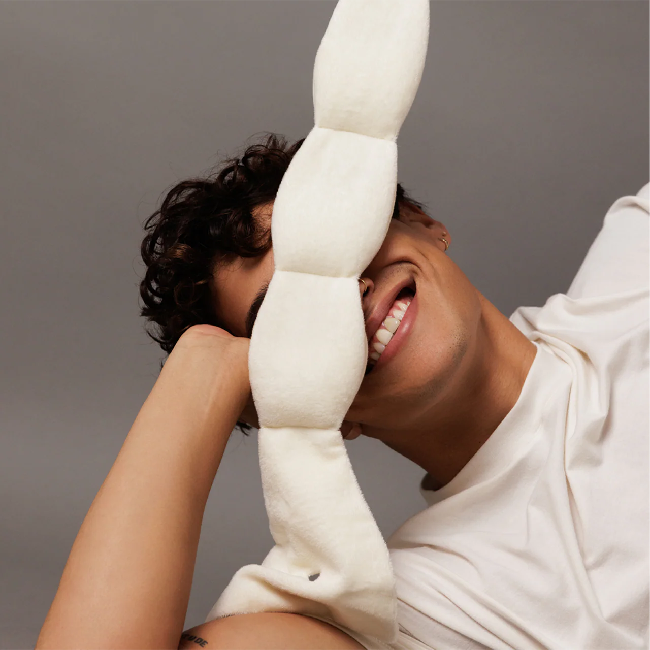 nodpod weighted sleep mask | Weighted eye mask | LOSHEN & CREM