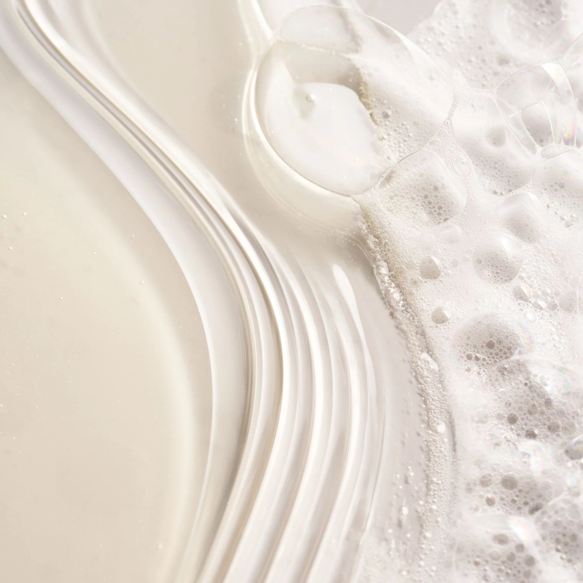 Serene Scalp Densifying Shampoo | Densifying Shampoo | LOSHEN & CREM