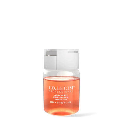 Soin du cuir chevelu Calecim Professional Advanced Hair Elixir, ampoule de 5 ml d’élixir rose orangé, sur fond blanc