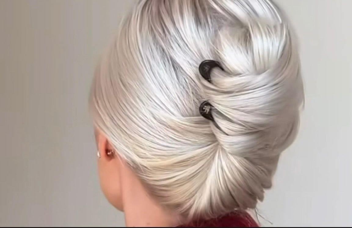 Styling inspiration · Original Nº1 Hairpins in Black · Fiona Franchimon