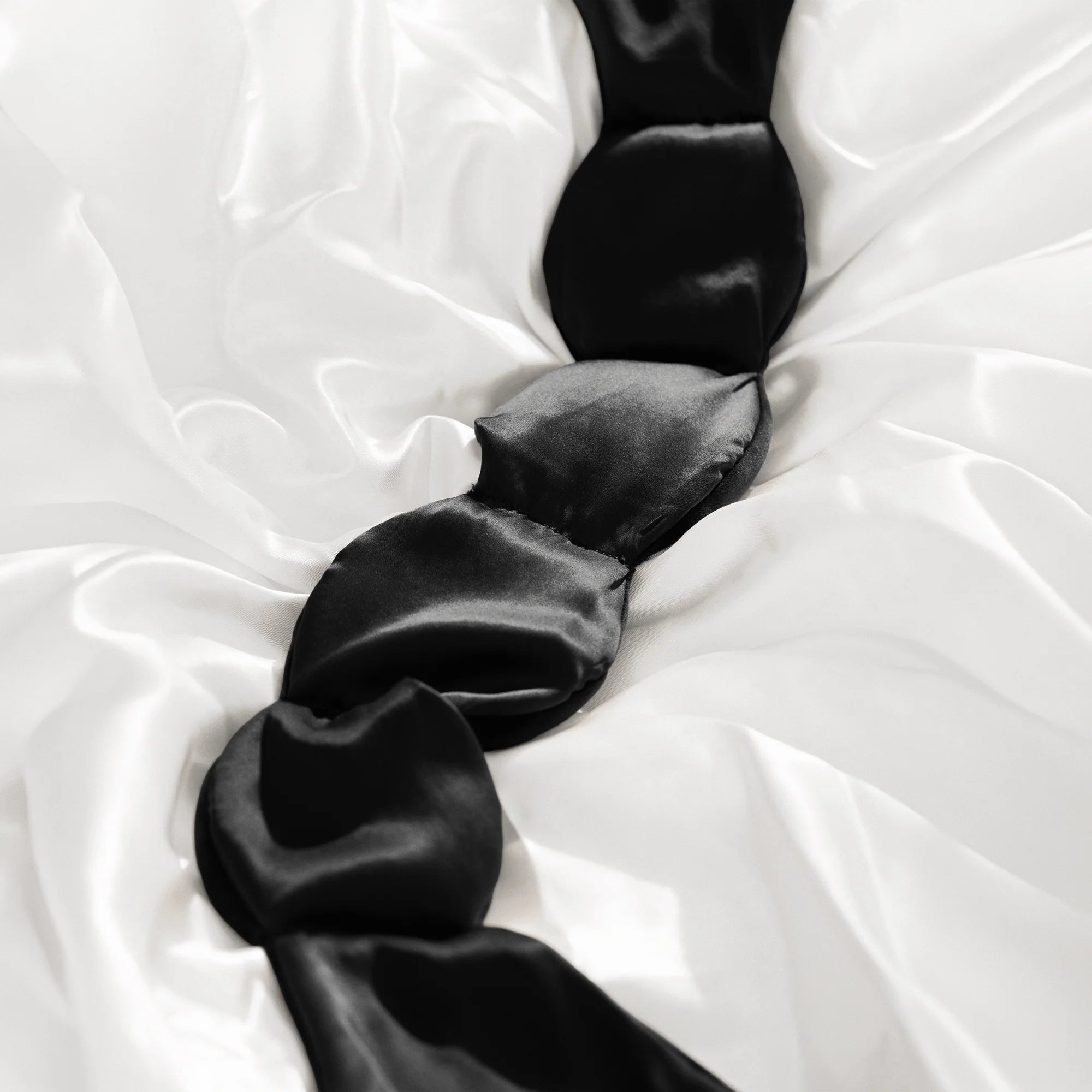 nodpod Mineralized Silk™ Sleep Mask