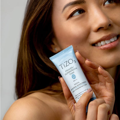 TiZO3 FACIAL PRIMER TINTED SUNSCREEN SPF 40 | Mineral sun protection | LOSHEN & CREM