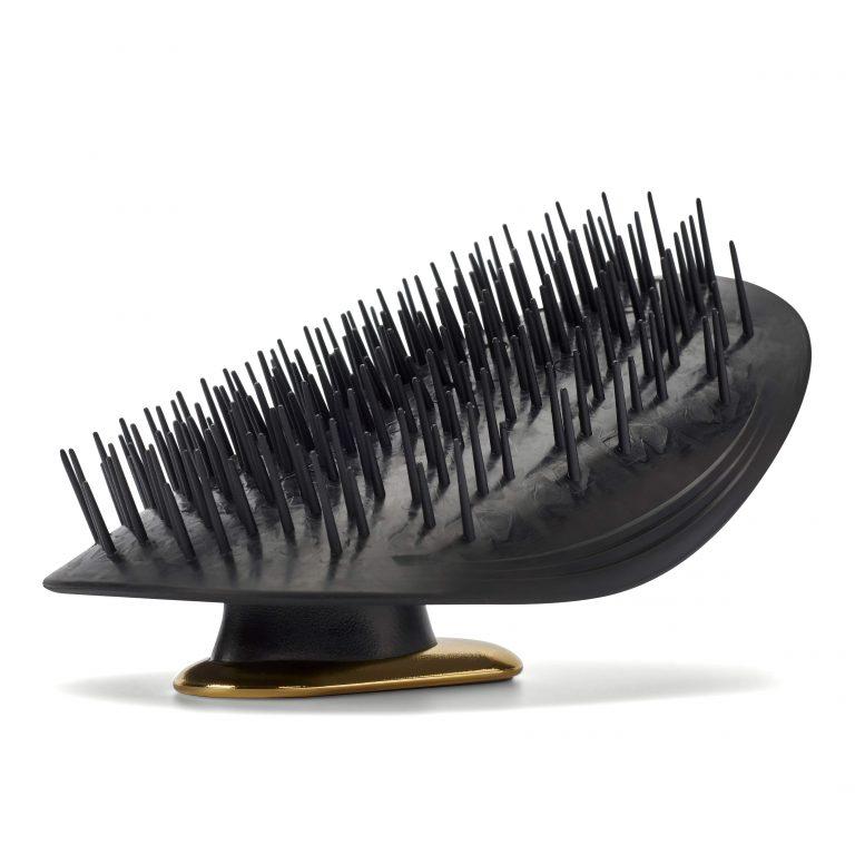 MANTA HAIR BRUSH - black | Manta hair brush | LOSHEN & CREM