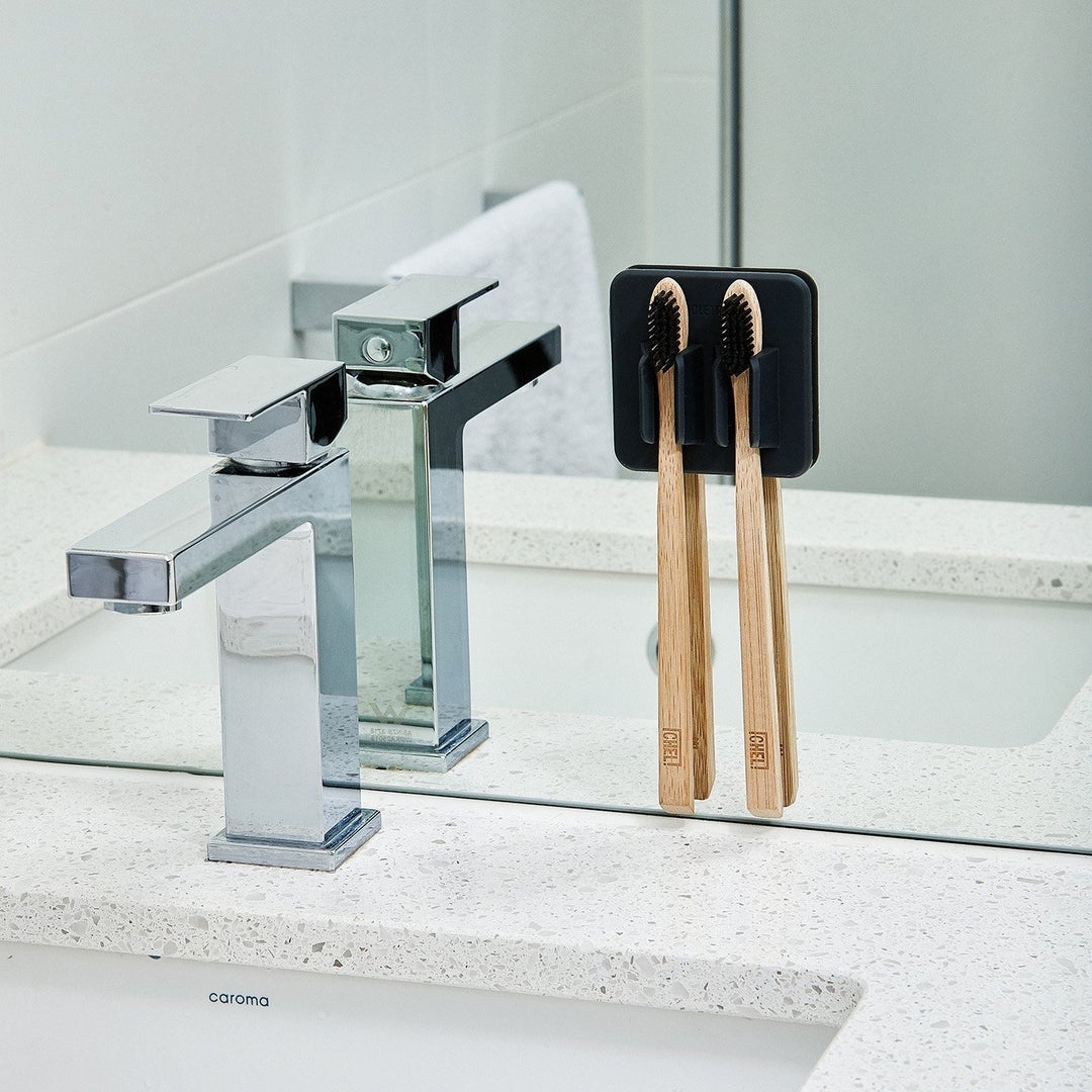 THE GEORGE | TOOTHBRUSH TILE | Toothbrush holder | LOSHEN & CREM